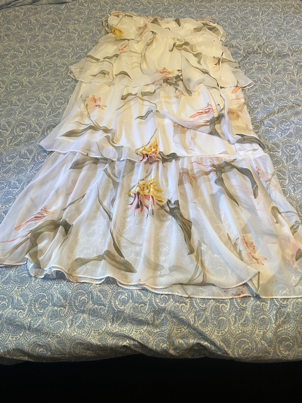 White House Black Market tiered Chiffon Maxi Dress XL (Wedding/Summer party)